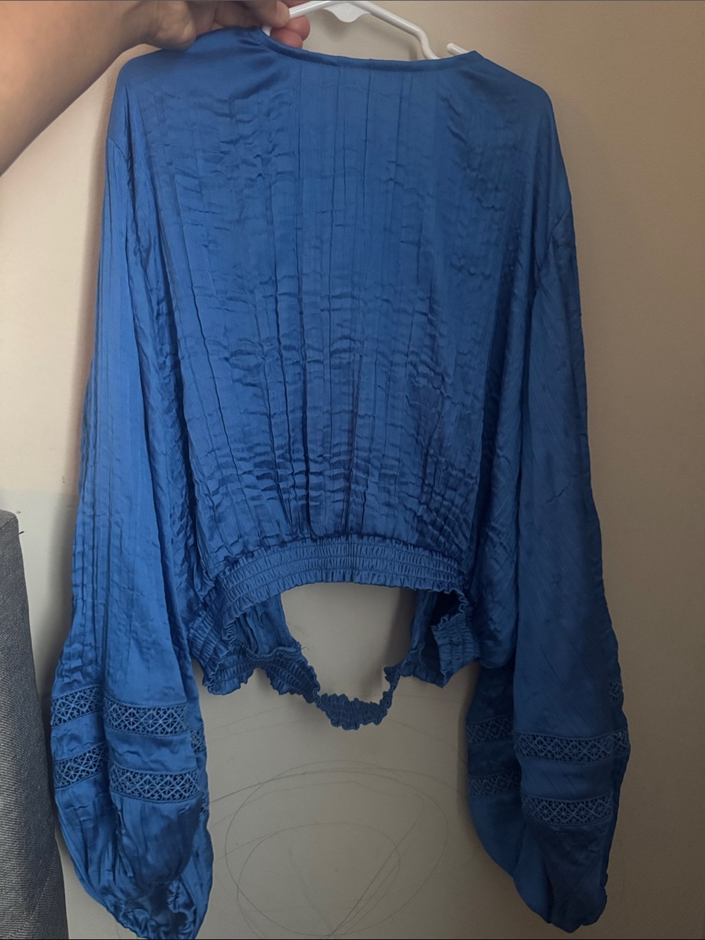 House of Harlow 1960 Royal Blue Pintuck Balloon Sleeve Blouse